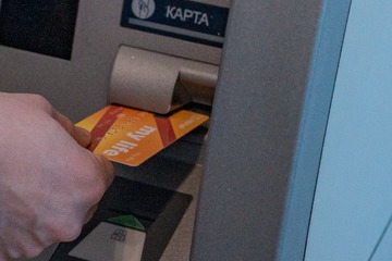 Клиенты УБРиР смогут пользоваться банкоматами Газпромбанка без комиссии